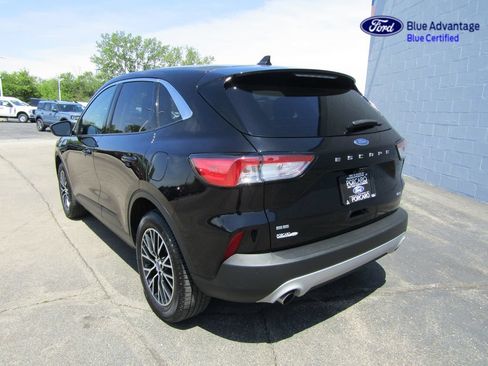 Certified 2022 Ford Escape SE w/ Convenience Package FWD image 4