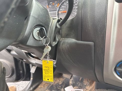 Used 2008 Chevrolet Colorado LT w/ LT Preferred Equipment Group image 10