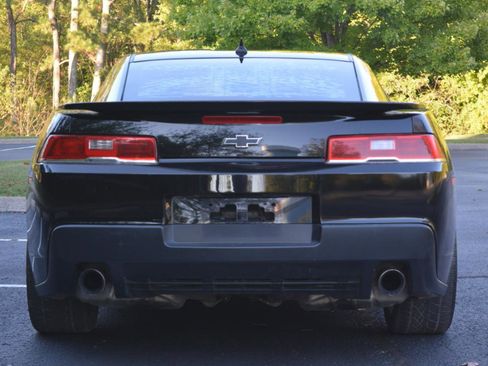 Used 2015 Chevrolet Camaro LS RWD image 6