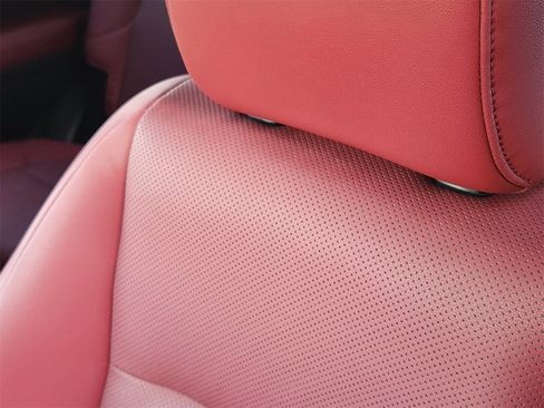 Used 2023 Lexus GX 460 Premium image 14