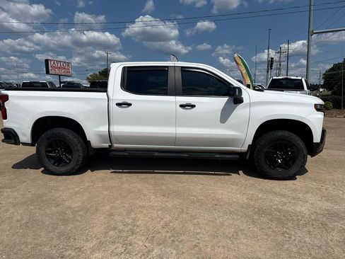 Used 2020 Chevrolet Silverado 1500 LT Trail Boss AWD/4WD image 4