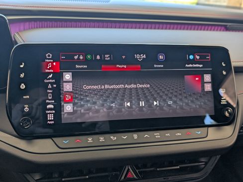 Used 2024 Dodge Charger R/T w/ Plus Group image 27