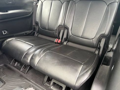 Used 2021 Jeep Grand Cherokee L Limited AWD/4WD image 15