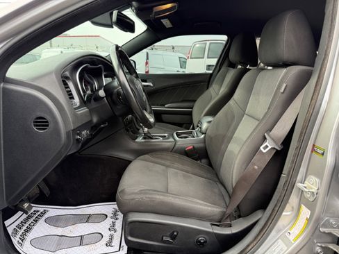 Used 2018 Dodge Charger SXT Plus image 25