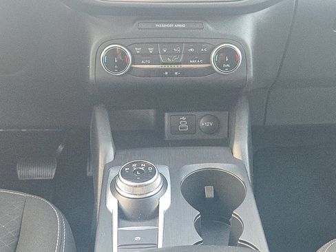 Used 2025 Ford Escape Active image 14