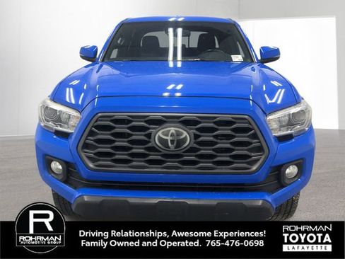 Used 2020 Toyota Tacoma TRD Off-Road image 10