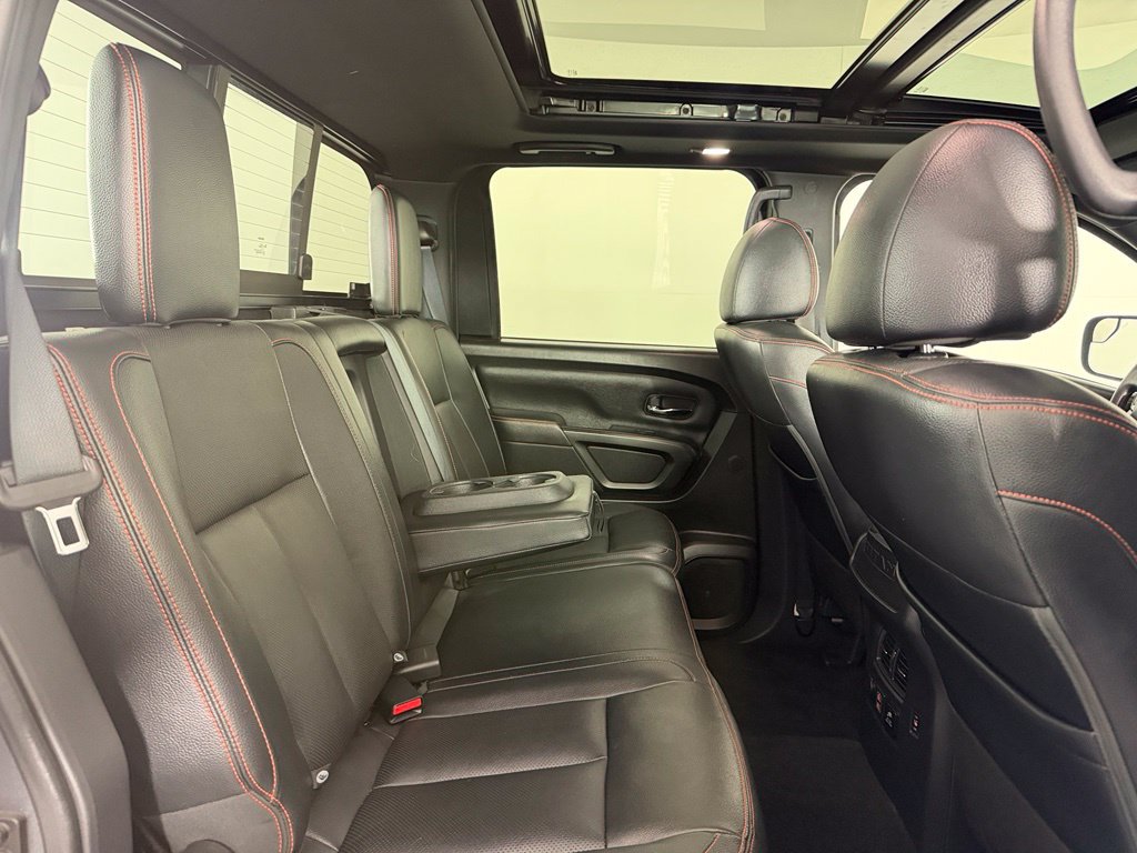 Used 2024 Nissan Titan PRO-4X w/ Pro-4x Convenience Package AWD/4WD image 19