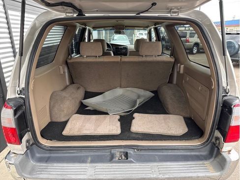 Used 2000 Toyota 4Runner SR5 image 21