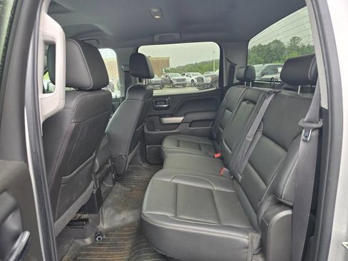 Used 2018 Chevrolet Silverado 1500 LT w/ All Star Edition AWD/4WD image 9