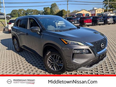 Certified 2022 Nissan Rogue S image 1