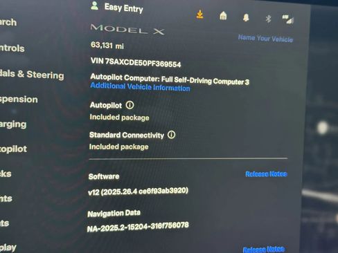 Used 2023 Tesla Model X image 18