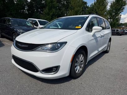 Used 2017 Chrysler Pacifica Touring-L
