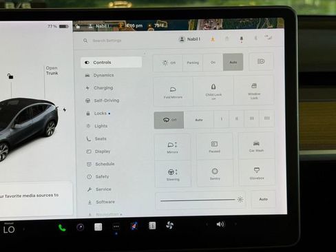 Used 2021 Tesla Model Y Long Range AWD/4WD image 18