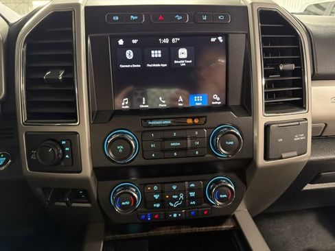 Used 2019 Ford F250 Lariat w/ Lariat Ultimate Package AWD/4WD image 26
