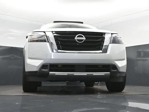 Used 2025 Nissan Pathfinder Platinum w/ Cargo Package FWD image 46