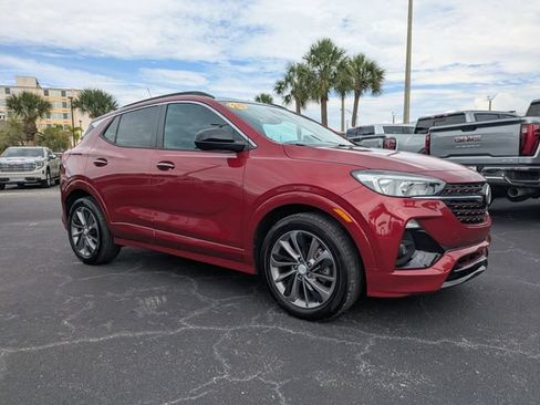 Used 2020 Buick Encore GX Select w/ Experience Buick Package FWD image 2