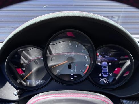 Certified 2025 Porsche 718 Cayman GT4 RS RWD image 15