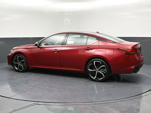 Used 2023 Nissan Altima 2.5 SR image 26