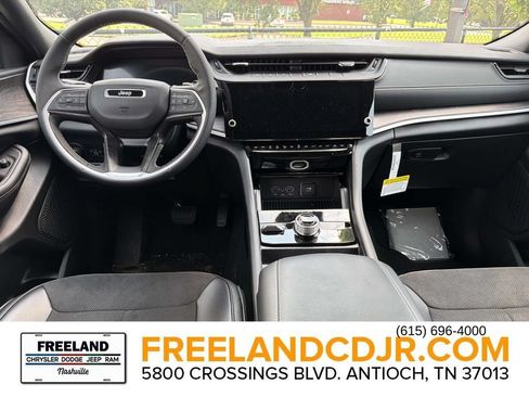New 2026 Jeep Grand Cherokee Altitude AWD/4WD image 14