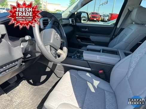 Used 2024 Toyota Tundra Limited AWD/4WD image 6