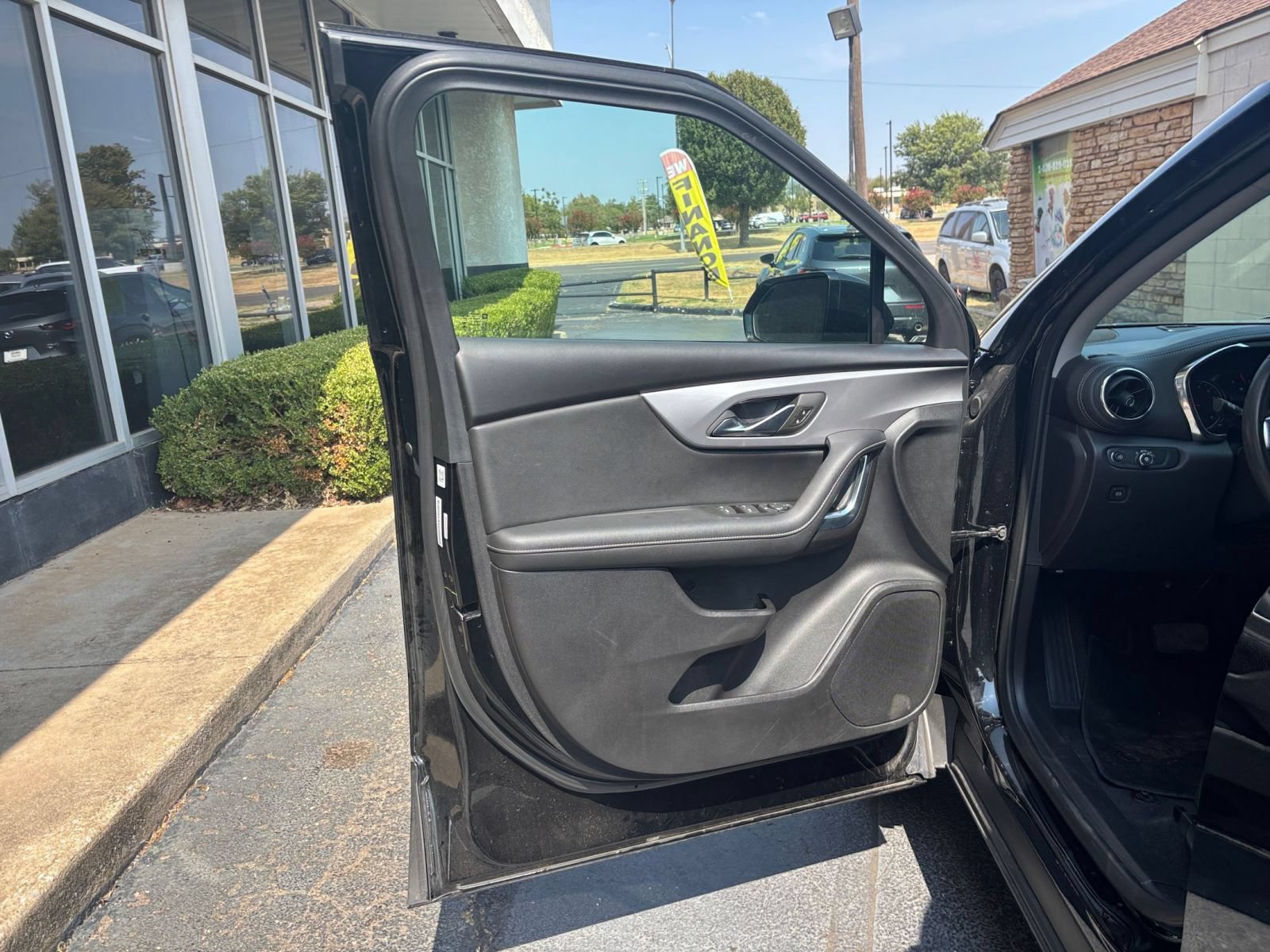Used 2026 Chevrolet Blazer LT FWD image 18