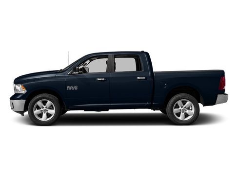 Used 2017 RAM 1500 Big Horn AWD/4WD image 3