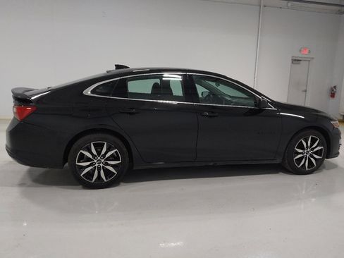 Used 2022 Chevrolet Malibu RS image 10