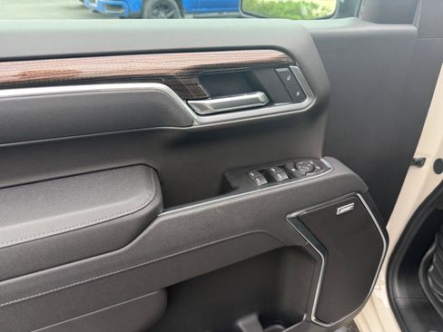 New 2026 Chevrolet Silverado 1500 RST w/ RST All Star Premium Package AWD/4WD image 12