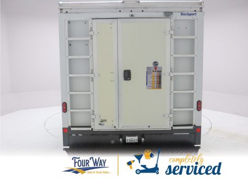 Used 2023 Ford E-450 and Econoline 450 Super Duty w/ Power Windows & Locks Group RWD image 4