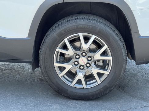 Used 2023 GMC Acadia SLE AWD/4WD image 14