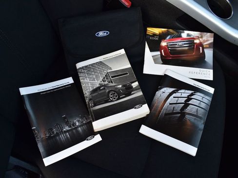 Used 2013 Ford Edge SE image 13