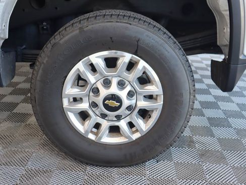 Used 2025 Chevrolet Silverado 2500 W/T w/ WT Convenience Package RWD image 16
