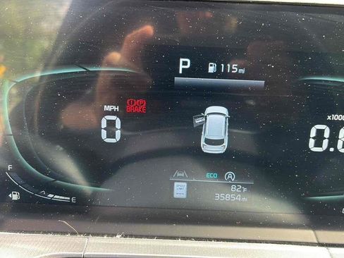 Used 2024 Kia Telluride S w/ S Sunroof Package image 12