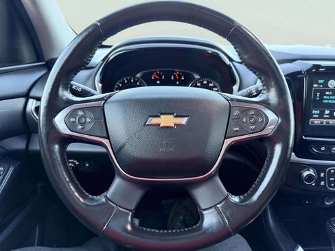 Used 2019 Chevrolet Traverse LT w/ LT Premium Package AWD/4WD image 39