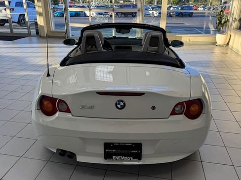 Used 2003 BMW Z4 2.5i image 7