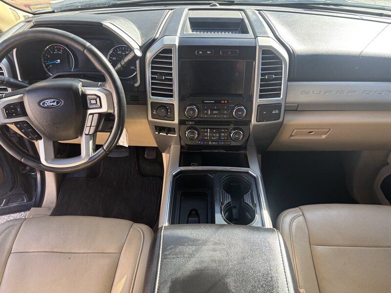 Used 2017 Ford F350 Lariat w/ Lariat Value Package AWD/4WD image 27