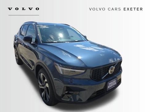 New 2026 Volvo XC40 B5 Plus w/ Climate Package AWD/4WD image 1