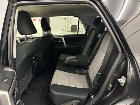 Used 2022 Toyota 4Runner SR5 image 22