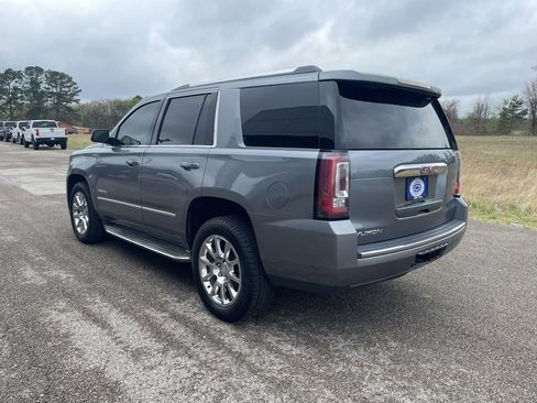 Used 2018 GMC Yukon Denali w/ Open Road Package image 3