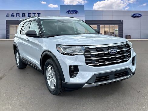 New 2026 Ford Explorer Active w/ Active Comfort Package RWD image 1