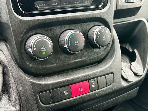 Used 2021 RAM ProMaster 1500 FWD image 18