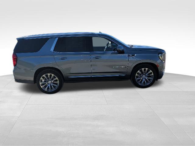 Used 2021 GMC Yukon Denali w/ Denali Ultimate Package AWD/4WD image 2