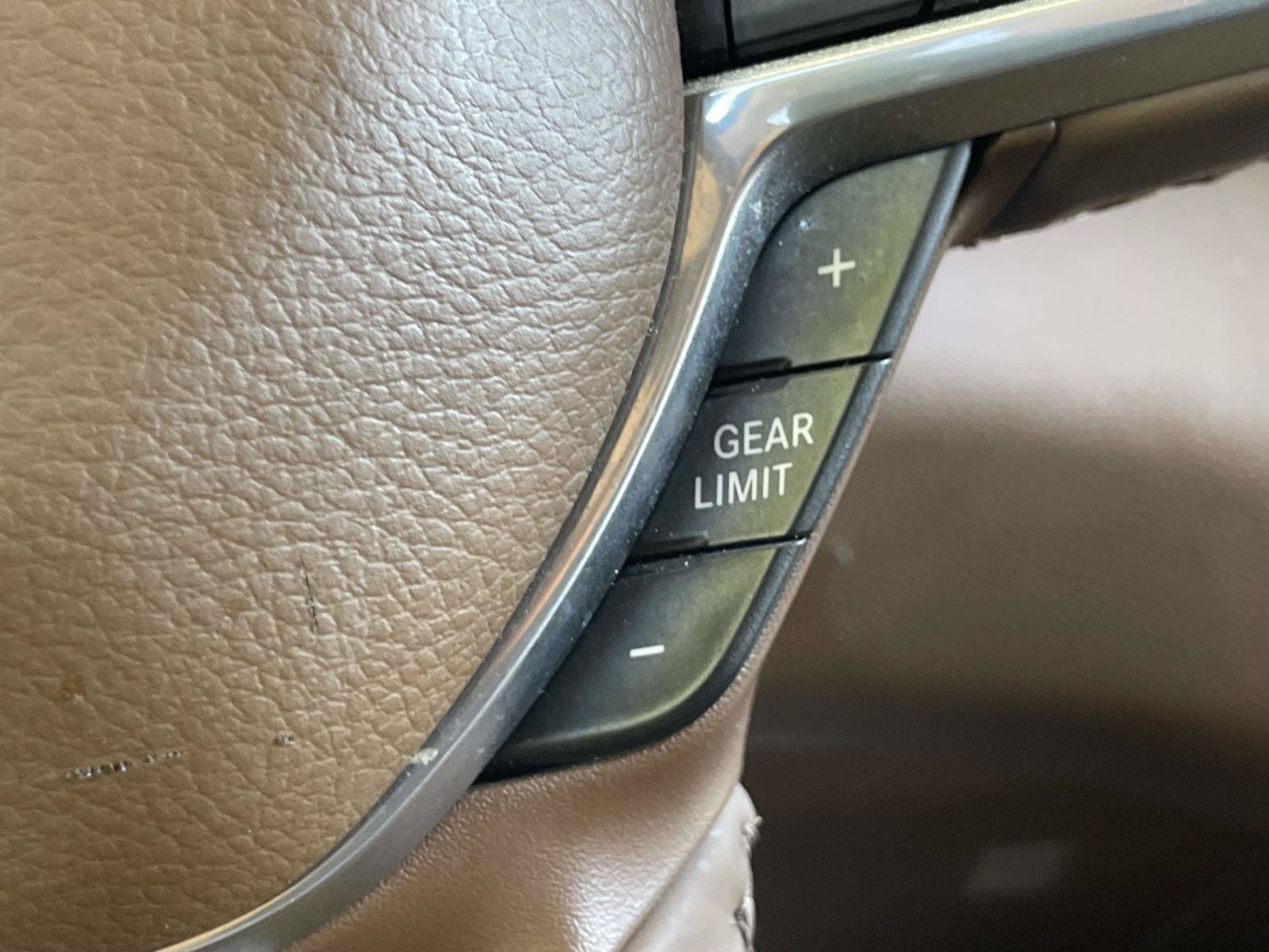 Used 2019 RAM 1500 Laramie AWD/4WD image 24