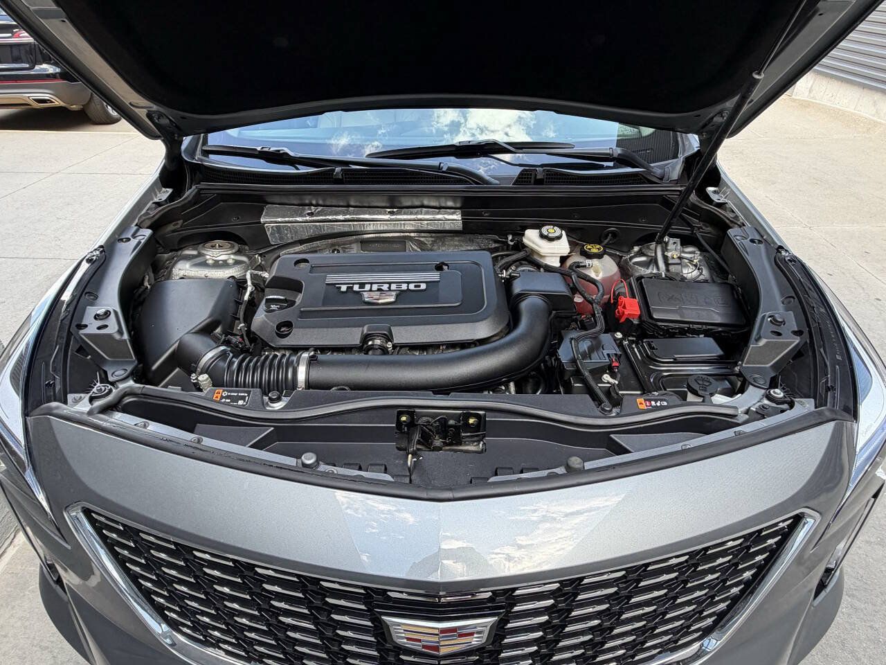Used 2023 Cadillac XT4 Premium Luxury AWD/4WD image 13