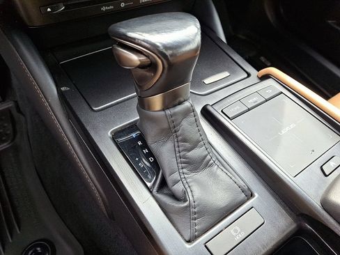 Used 2022 Lexus ES 350 w/ Premium Package FWD image 15