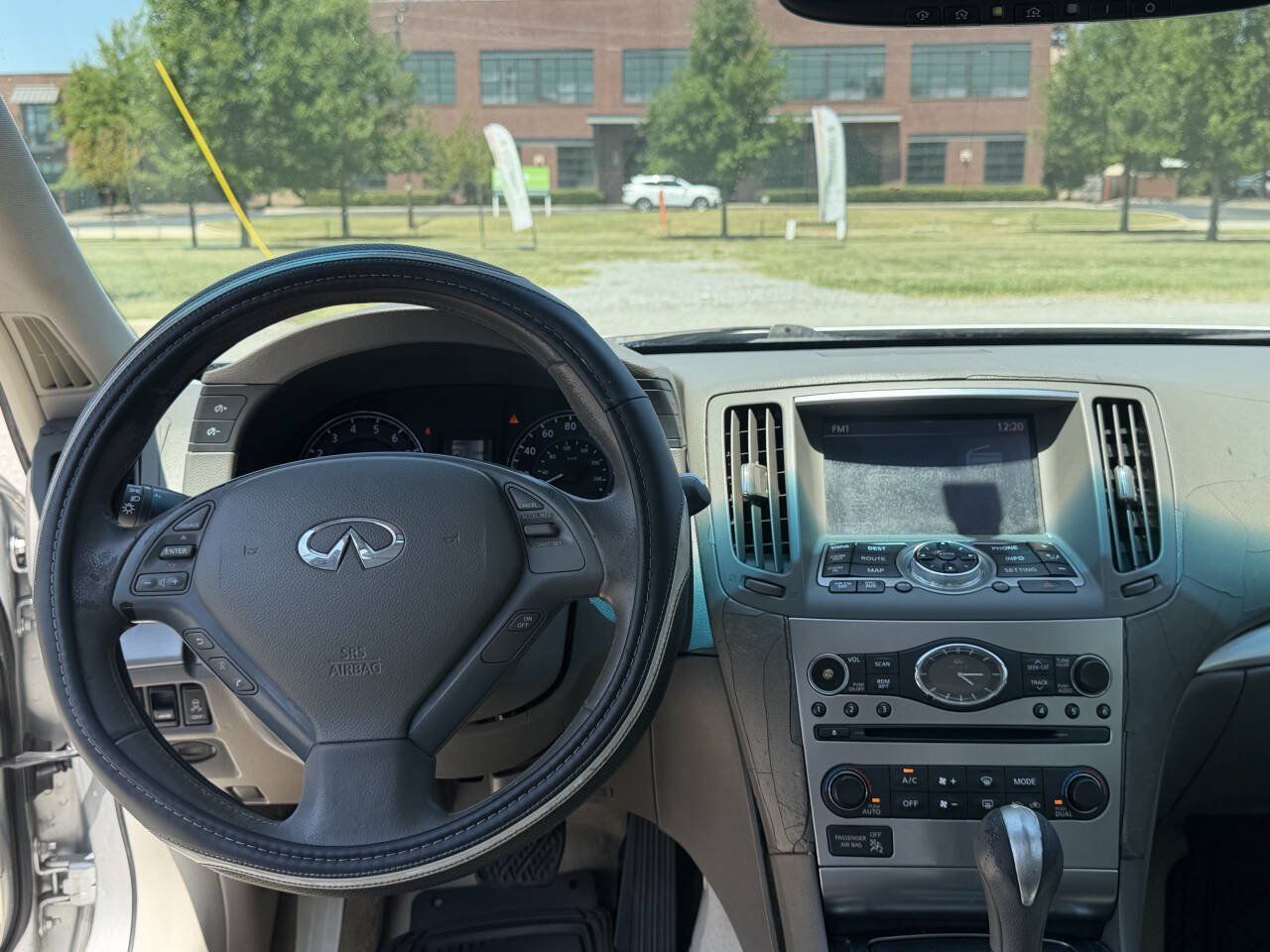 Used 2010 INFINITI G37 Journey w/ Premium Pkg RWD image 30
