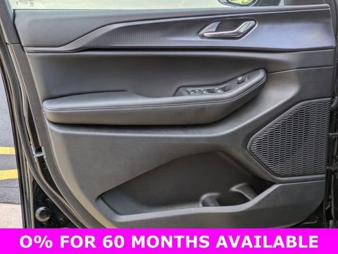 New 2025 Jeep Grand Cherokee L Laredo w/ Luxury Tech Group I image 12