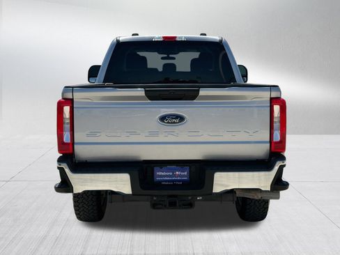 Used 2024 Ford F250 XLT AWD/4WD image 6