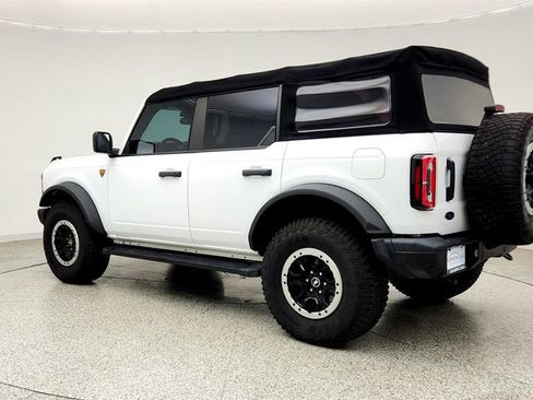 Used 2022 Ford Bronco Badlands w/ Sasquatch Package AWD/4WD image 7