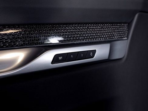 Used 2025 Cadillac Escalade V image 68